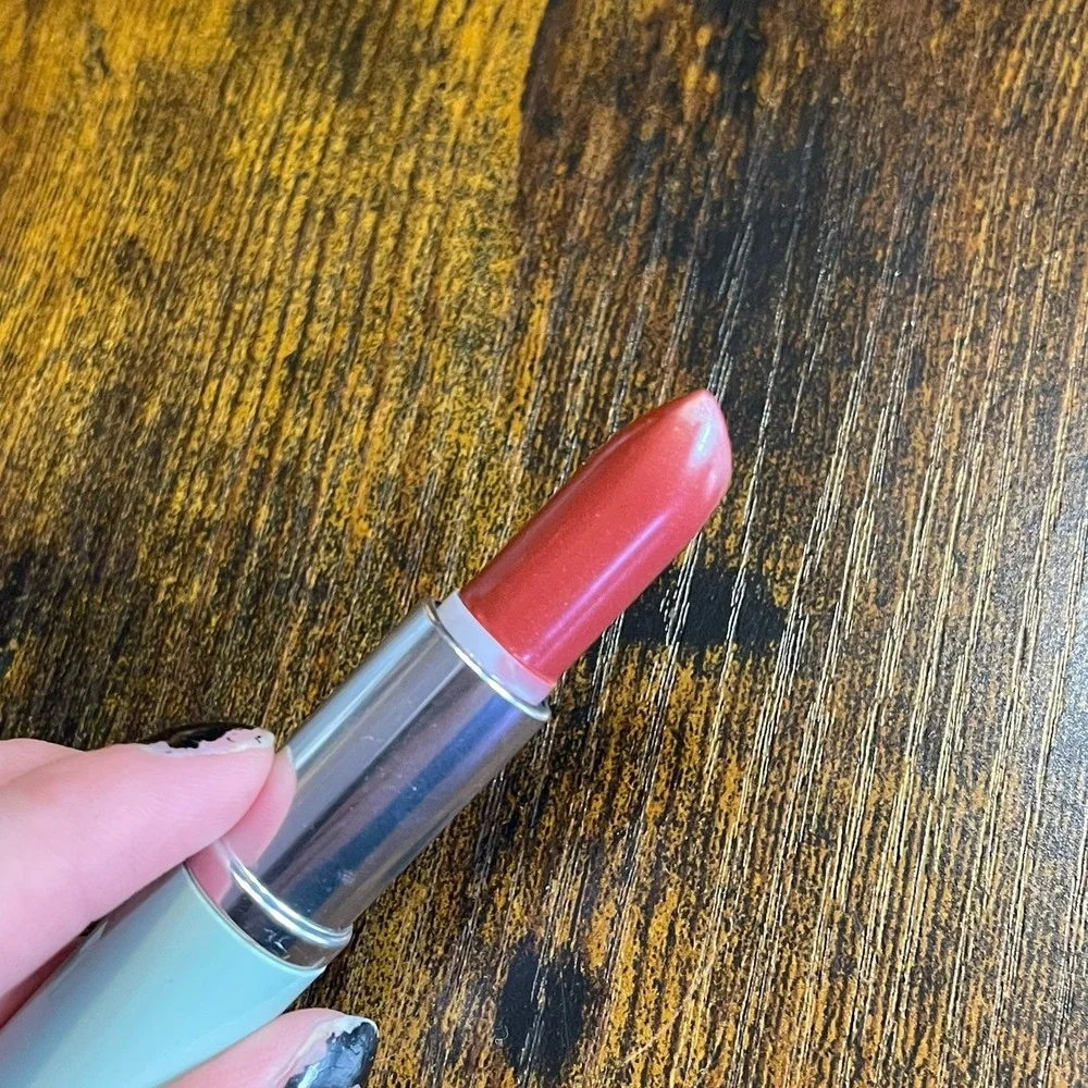 Berry Freeze Clinique Long Last Soft Shine‎ Lipstick Full Size Green Tube READ